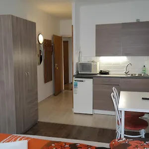 west-city-apartments.inbudapesthotels.com/